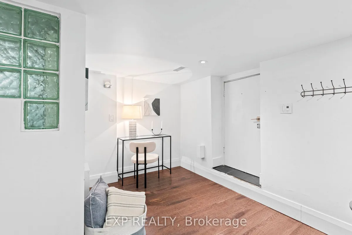 14 Audley Avenue, ON M4M 1P6