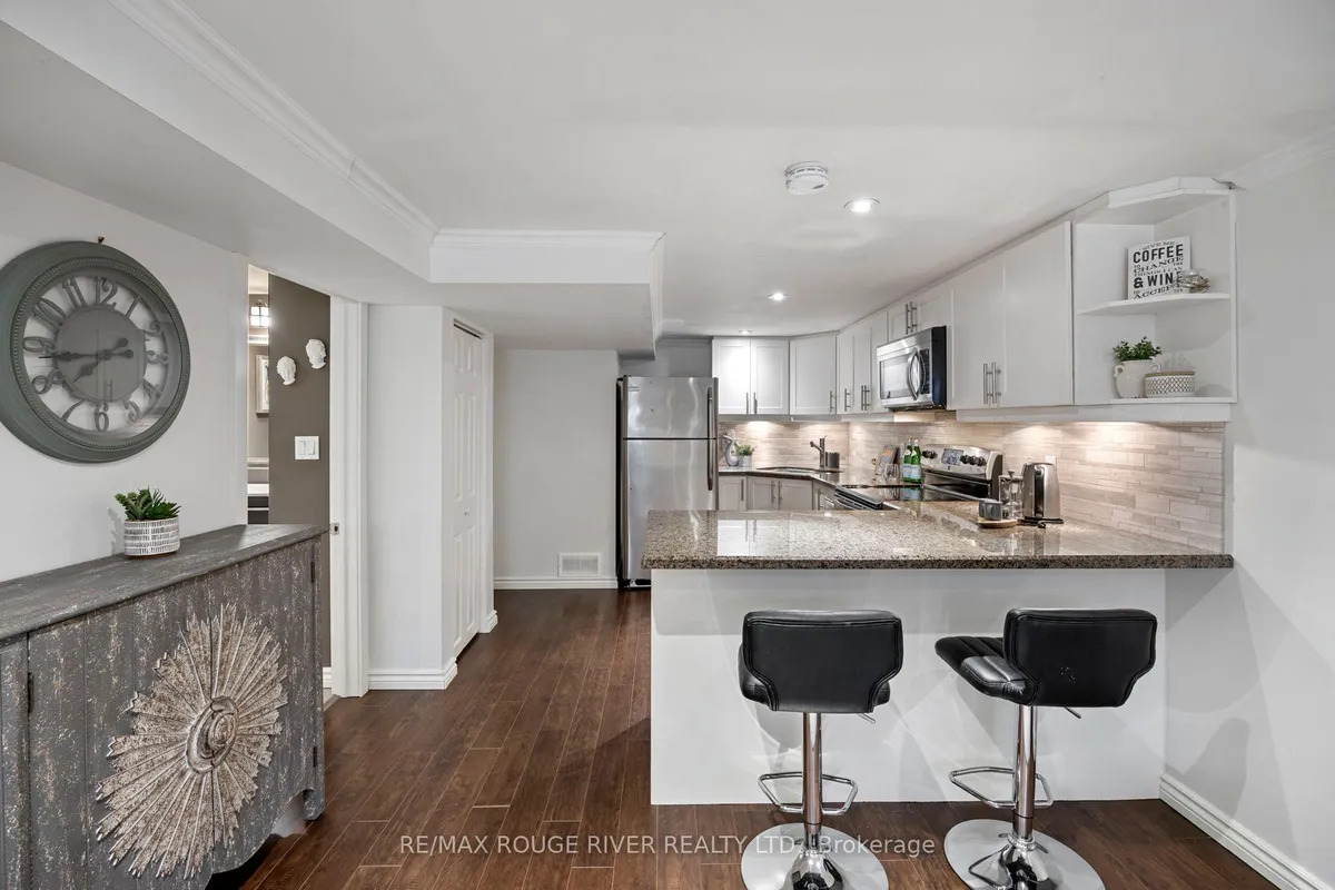 819 Sanok Drive, ON L1W 2R1