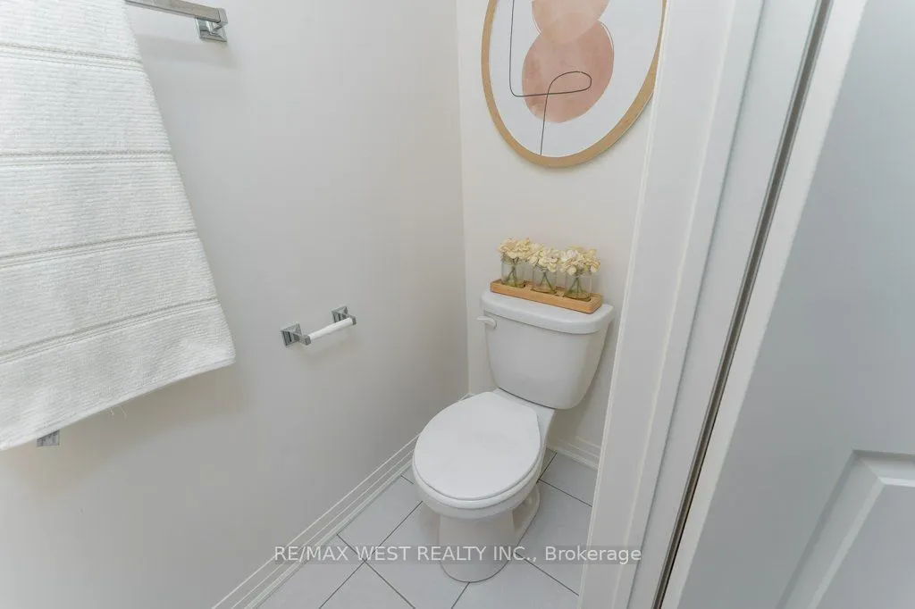 153 Sailors Landing Drive, ON L1C 7G4