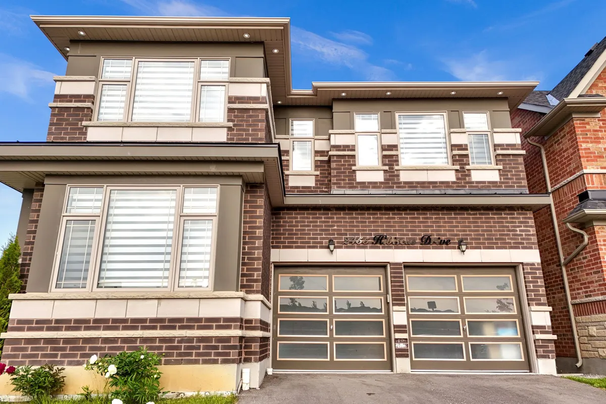 2455 Hibiscus Drive, ON L1X 0H1