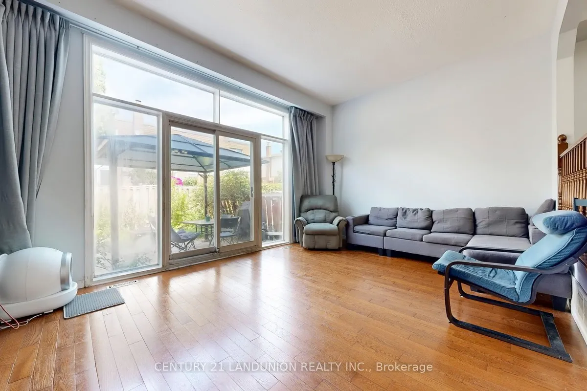 132 Silver Springs Boulevard, ON M1V 1N1