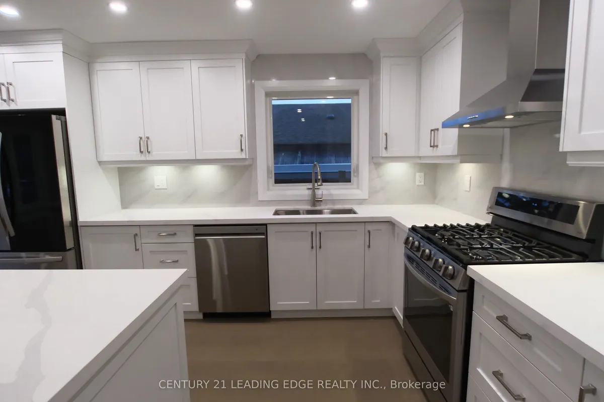 97 Lowcrest Boulevard, ON M1T 1K7