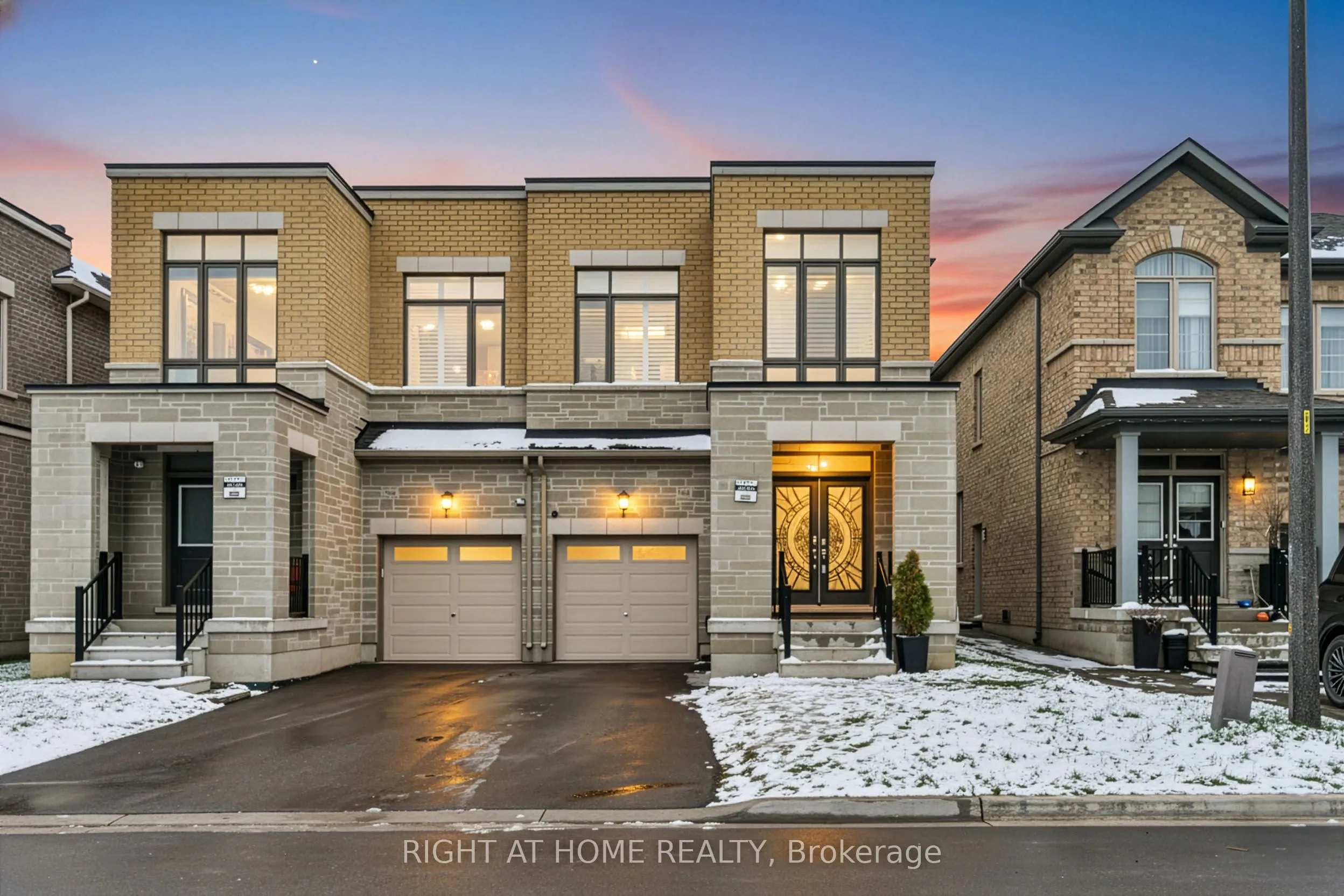 92 Conarty Crescent, ON L1P 0L4