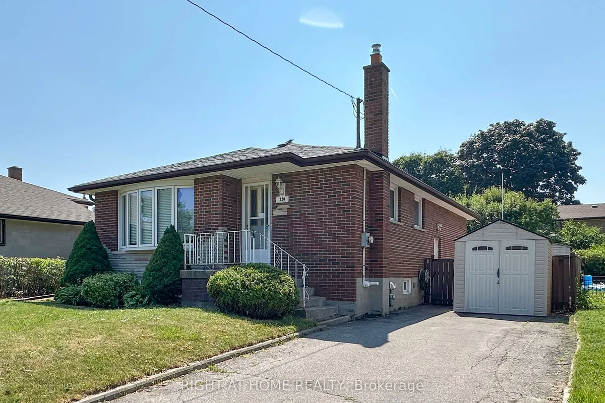 220 Linden Court, ON L1H 6R1