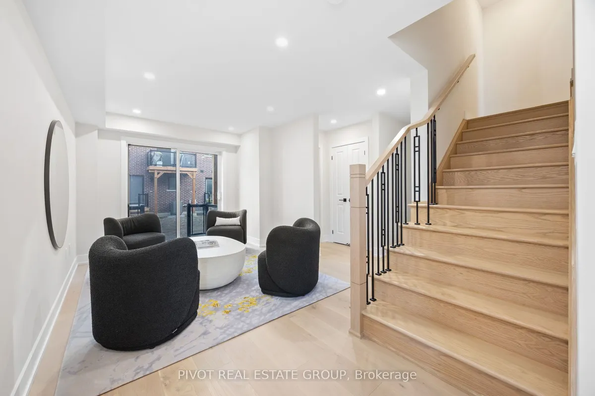 150 Danielle Moore Circle, ON M1P 0G9