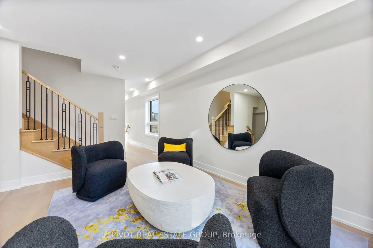 150 Danielle Moore Circle, ON M1P 0G9