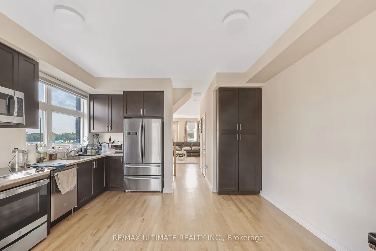 2632 Castlegate Crossing Drive, ON L1X 0H6