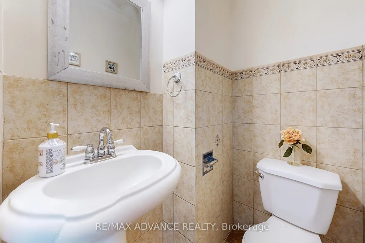 46 Deverill Crescent, ON L1T 1S7