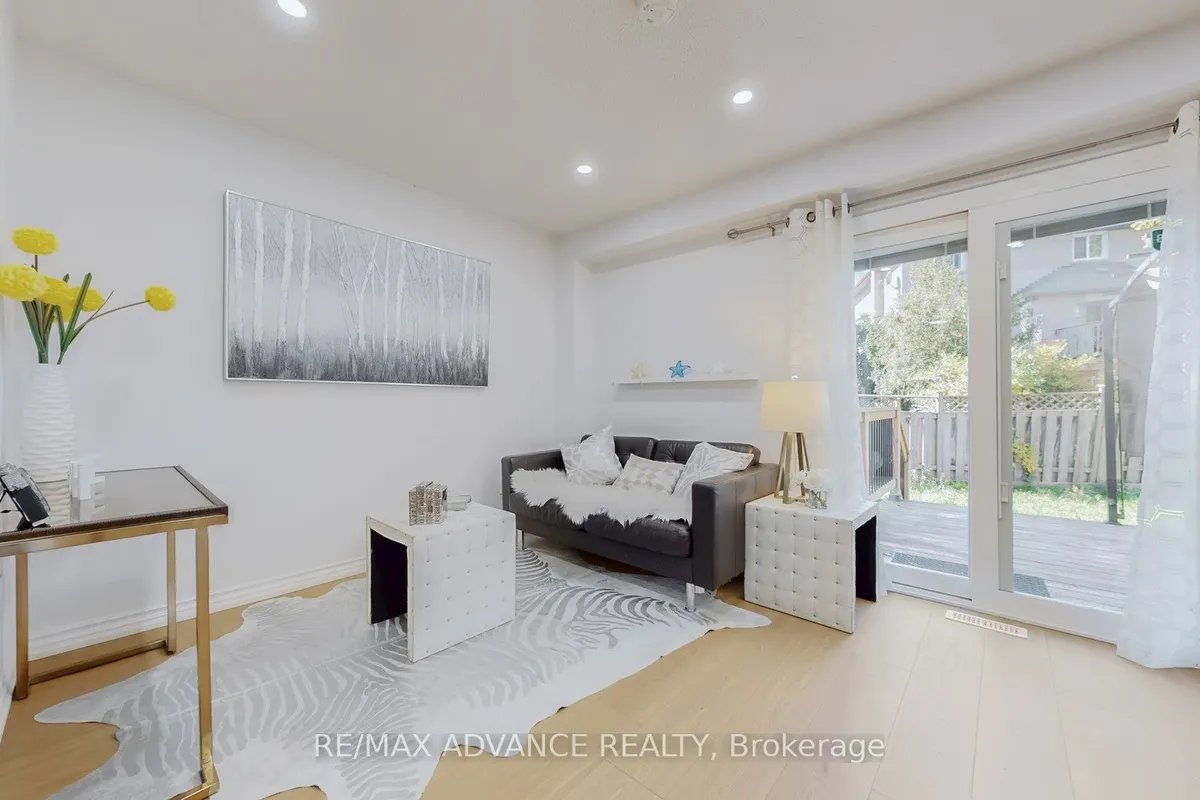 46 Deverill Crescent, ON L1T 1S7