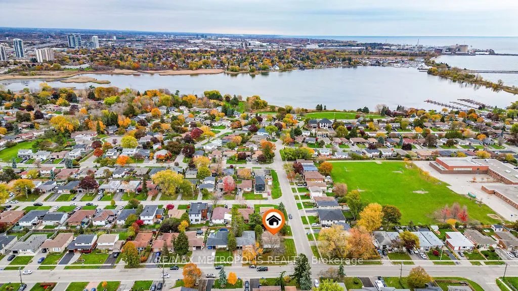 761 West Shore Boulevard, ON L1W 2V5