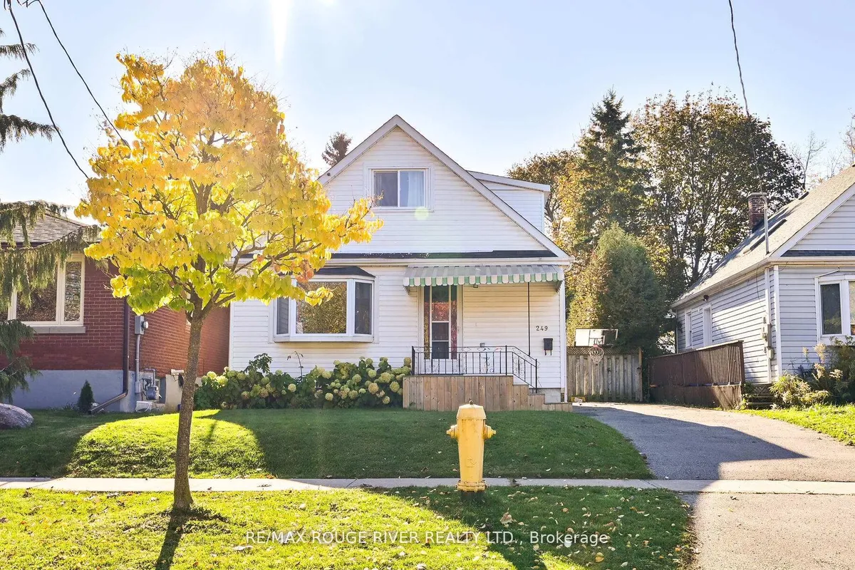 249 Sinclair Avenue, ON L1J 1W2