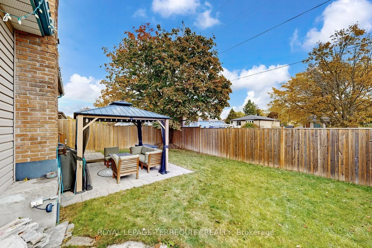 848 Liverpool Road, ON L1W 1S4