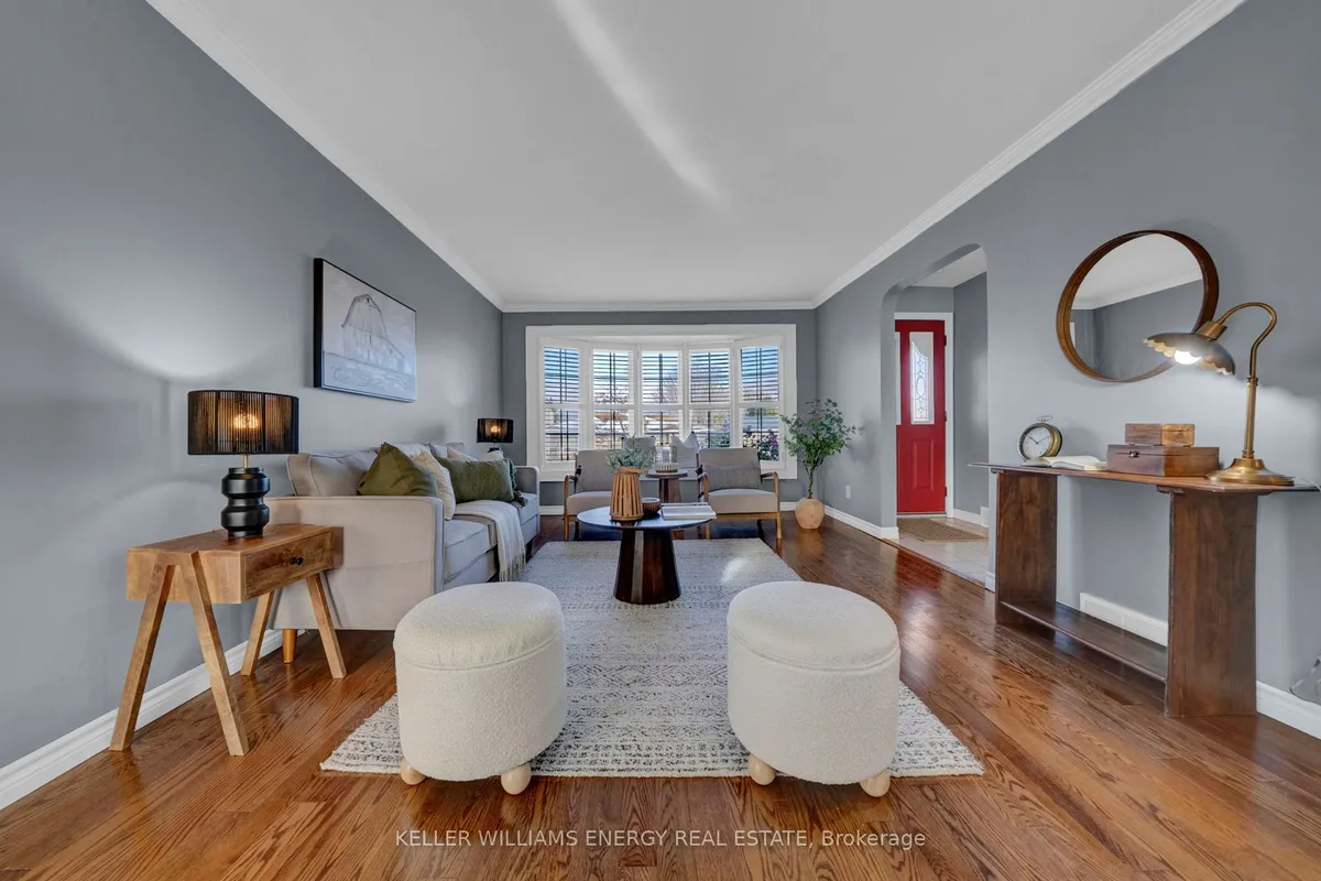 572 Rosmere Street, ON L1J 5H7