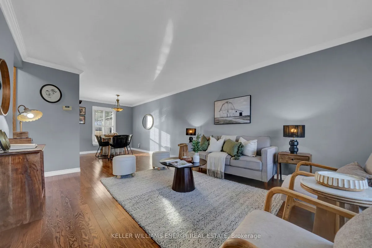 572 Rosmere Street, ON L1J 5H7