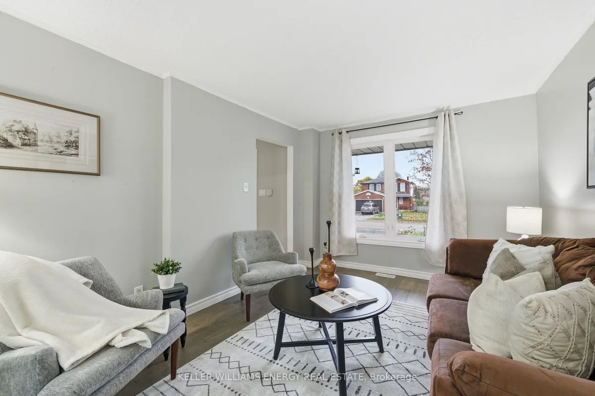 14 Soper Creek Drive, ON L1C 4G1