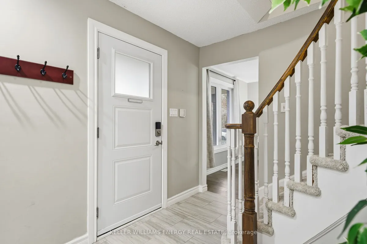 14 Soper Creek Drive, ON L1C 4G1