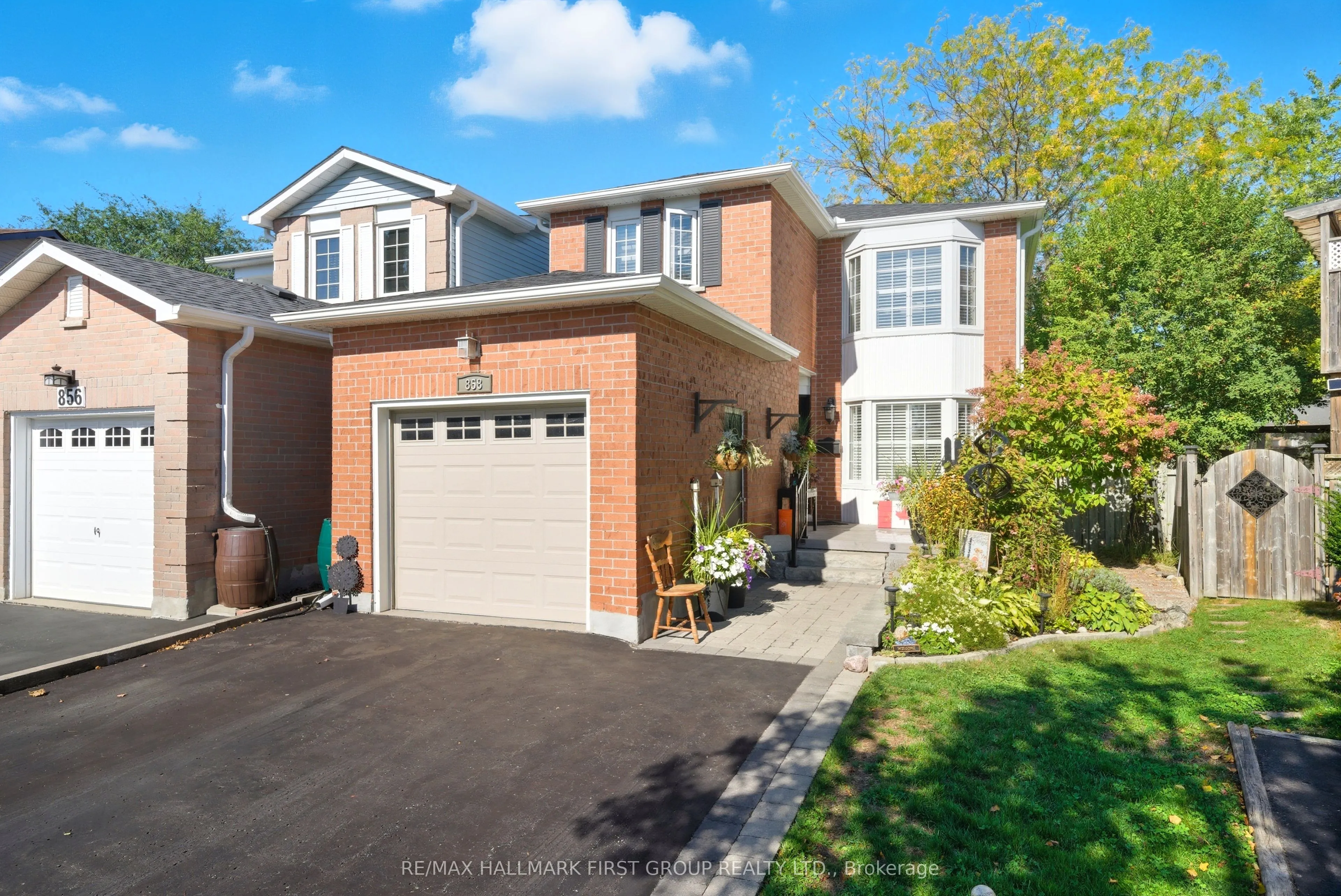 858 Bennett Court, ON L1K 1V2