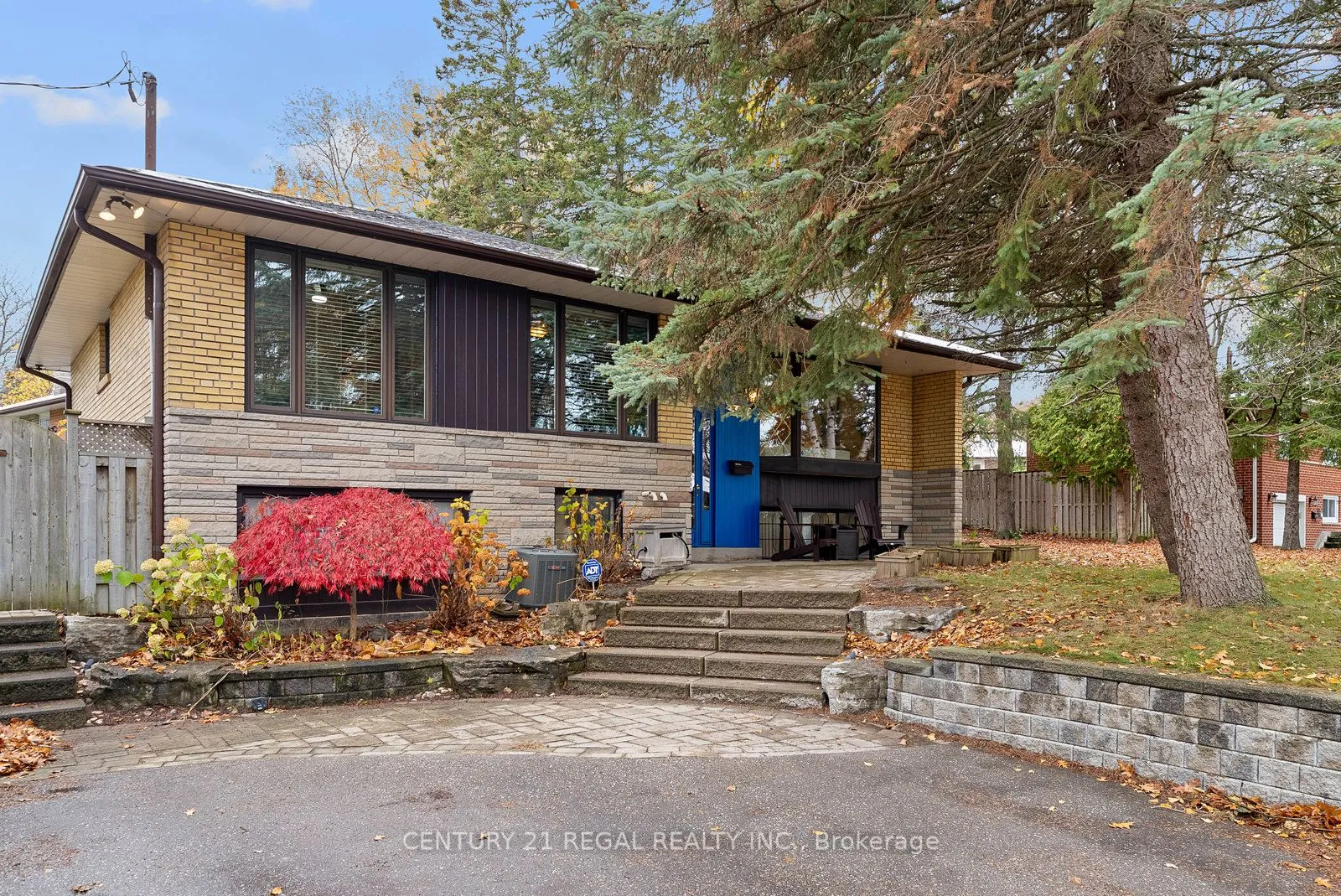 366 Friendship Avenue, ON M1C 2Y3