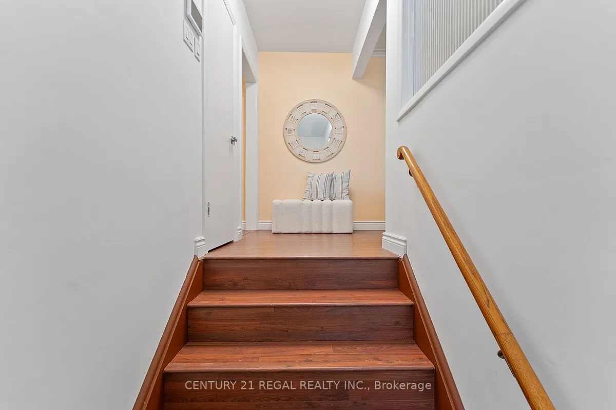 366 Friendship Avenue, ON M1C 2Y3