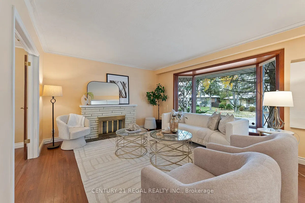 366 Friendship Avenue, ON M1C 2Y3