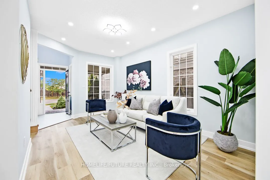 89 Eric Clarke Drive, ON L1R 2T6