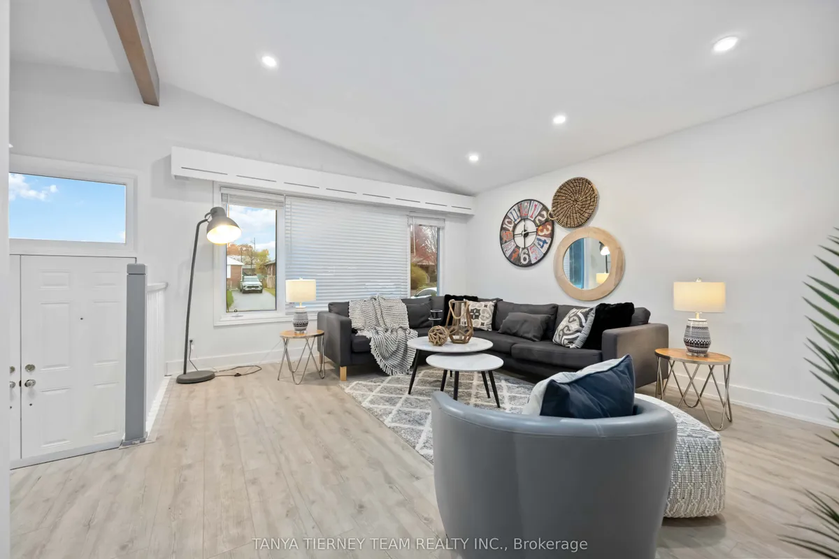 929 Masson Street, ON L1G 5B3