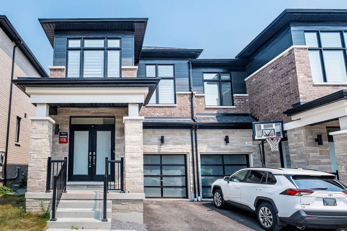 2921 Nakina Street, ON L1X 0P8