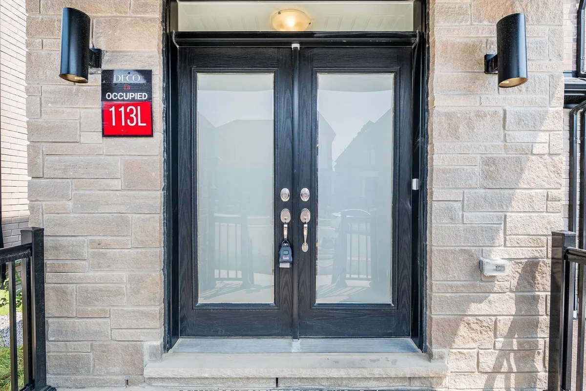 2921 Nakina Street, ON L1X 0P8