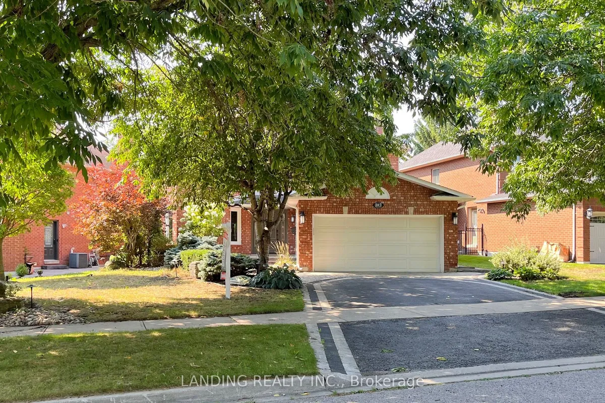 883 Darwin Drive, ON L1X 2P8