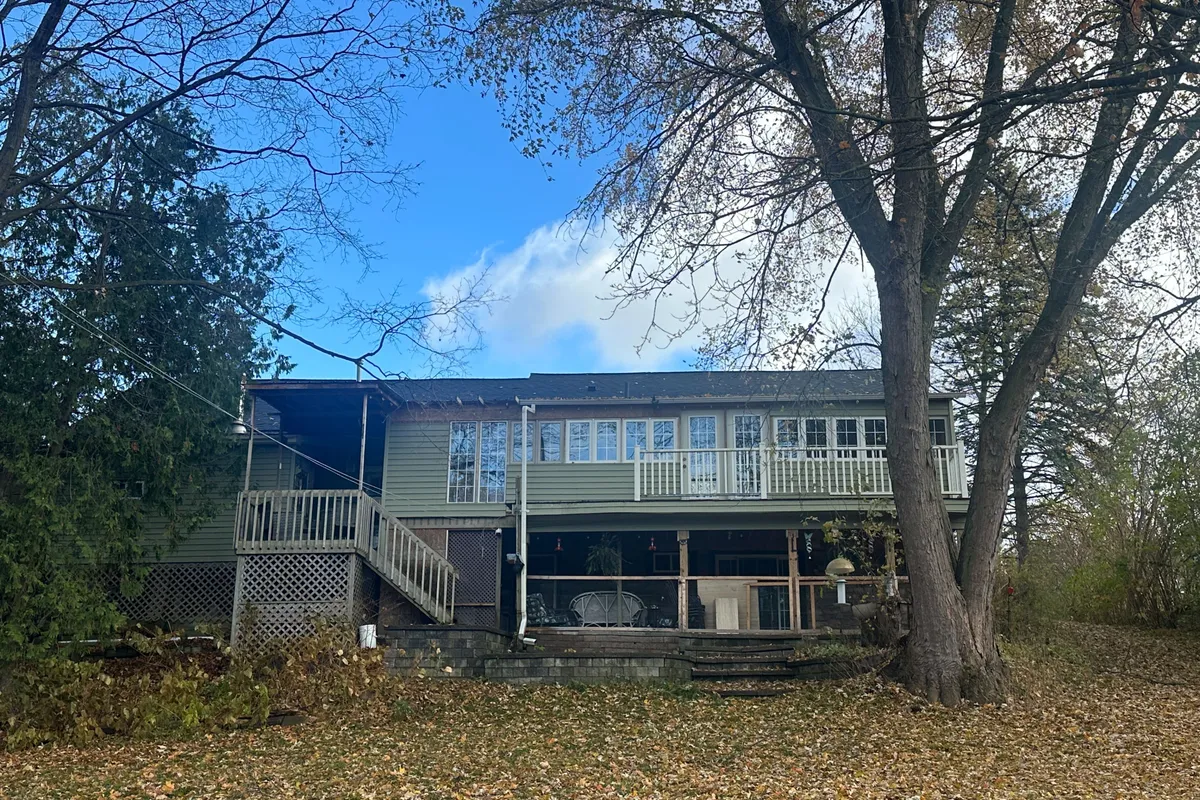 3440 Simcoe Street, ON L1H 0R5