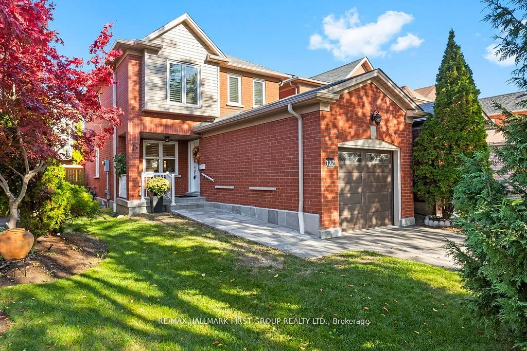 122 Thicket Crescent, ON L1V 6S6