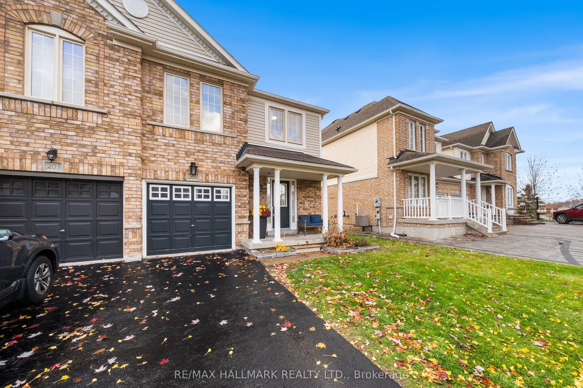 205 Bean Crescent, ON L1T 4K4