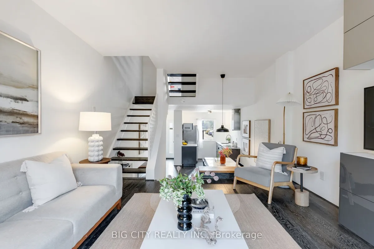 110 Torbrick Road, ON M4J 4Z5