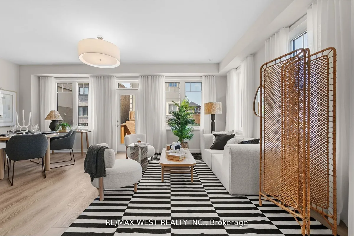 18 Ziibi Way, ON L1B 1G9