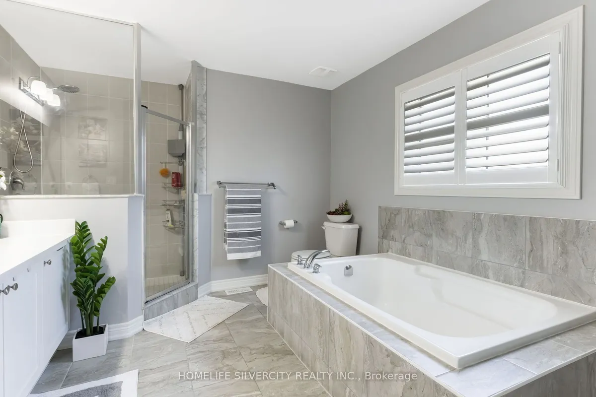 411 Windfields Farm Drive, ON L1L 0M1