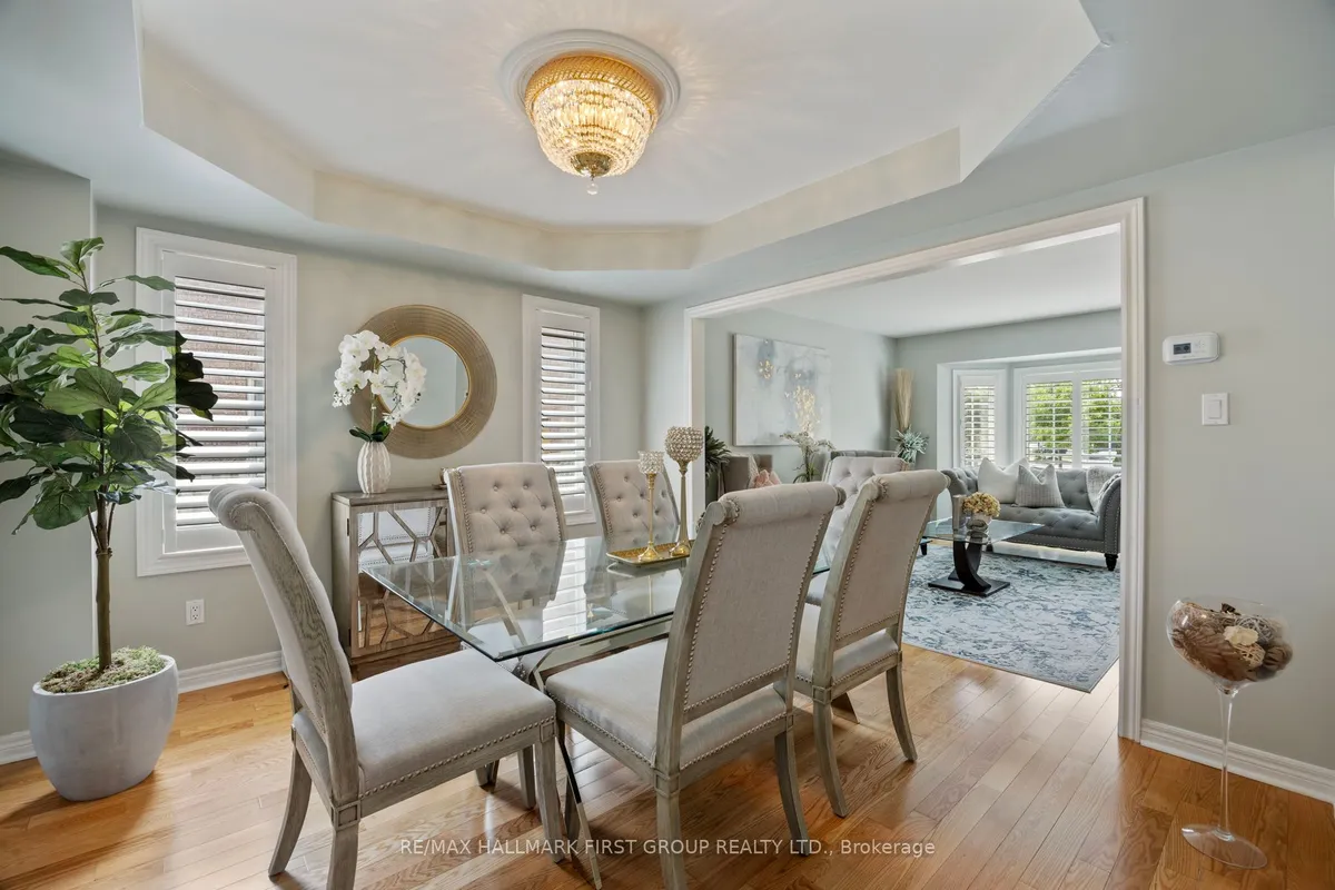 19 Ballgrove Crescent, ON L1T 4Z3