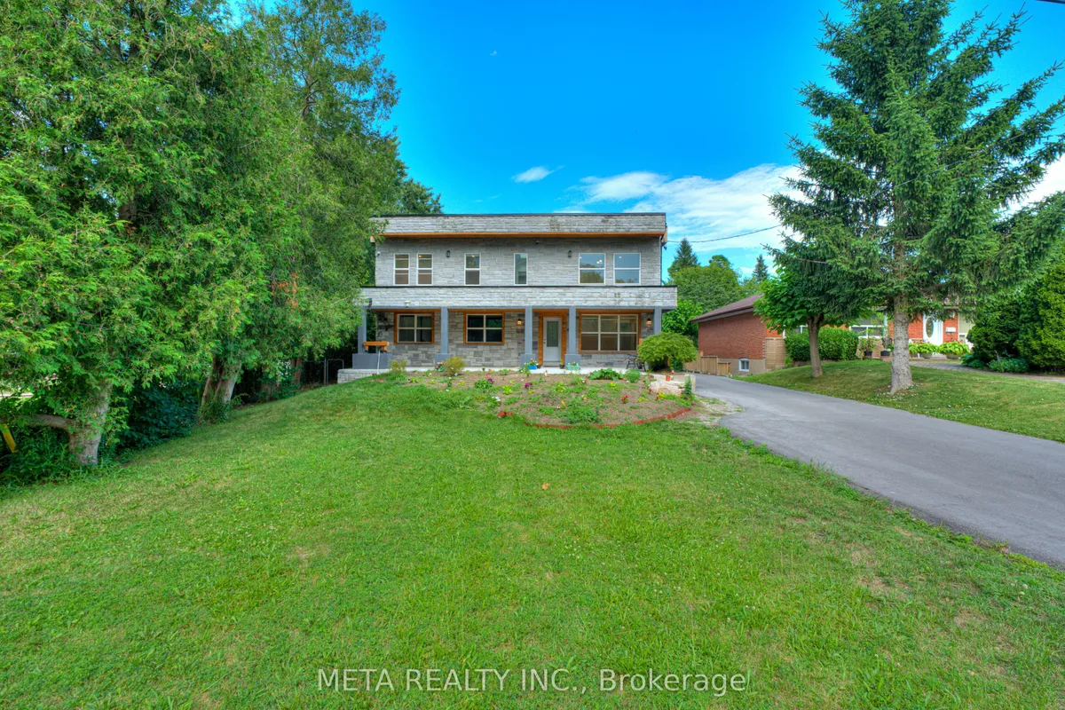 35 Duncombe Boulevard, ON M1M 3A4