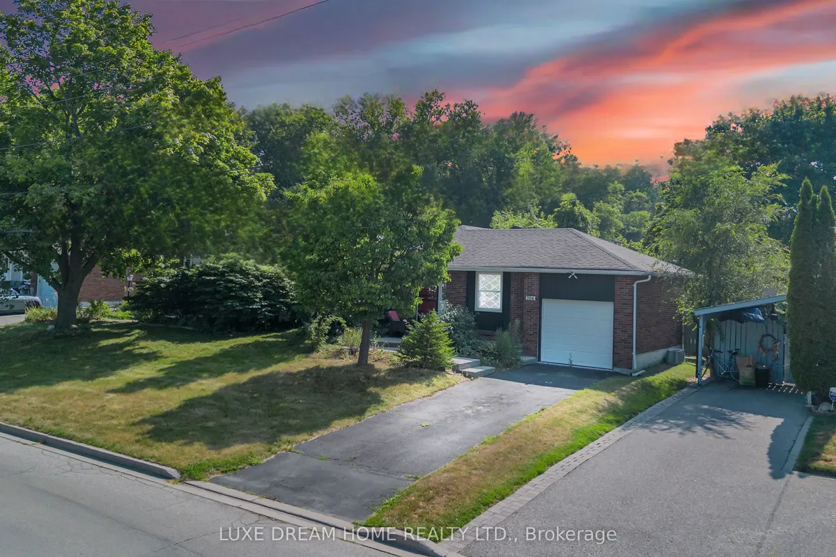 764 Hillcrest Road, ON L1W 2P4