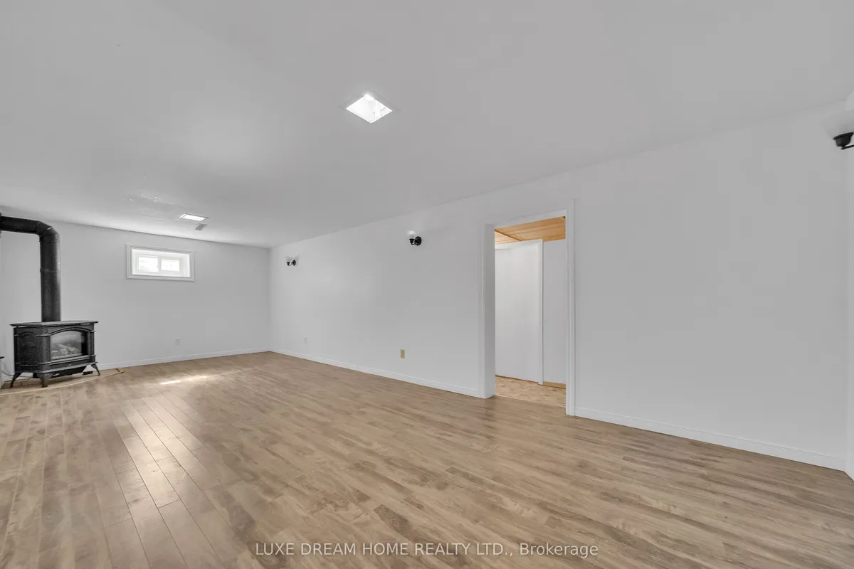 764 Hillcrest Road, ON L1W 2P4