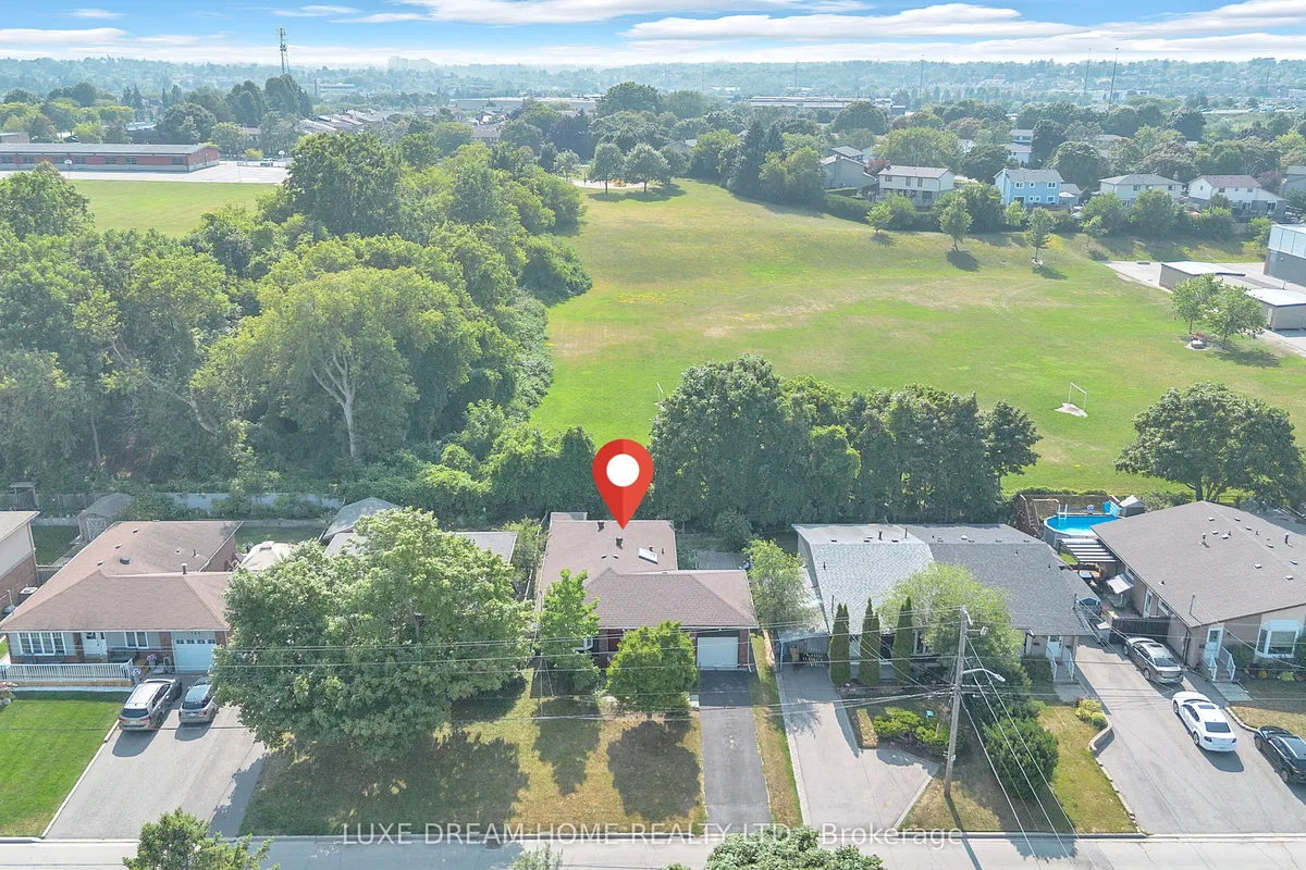 764 Hillcrest Road, ON L1W 2P4