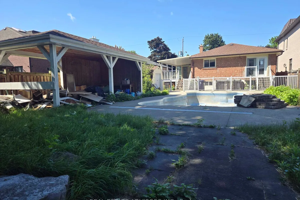 89 Euclid Avenue, ON M1C 1J8