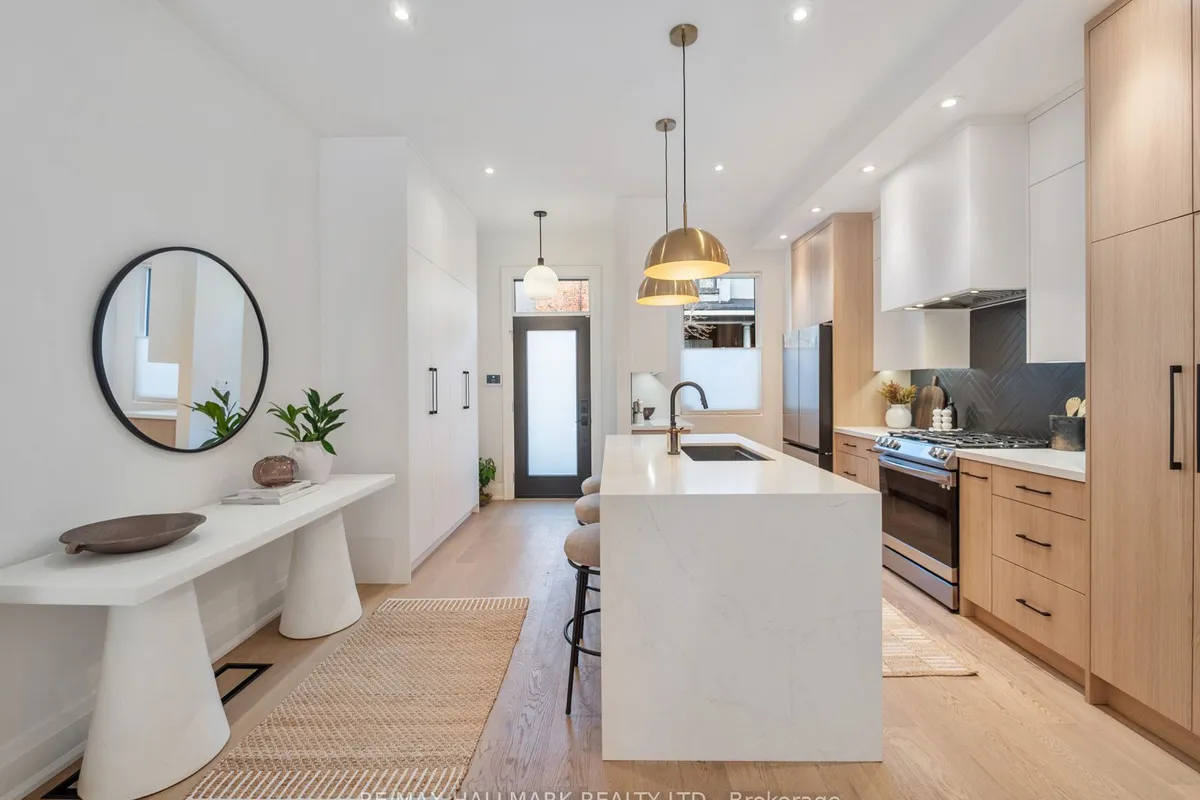 47 Allen Avenue, ON M4M 1T5