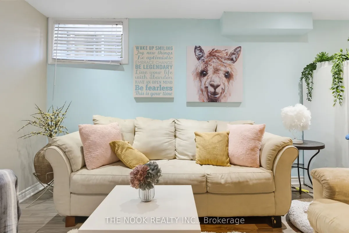 73 Waverley Road, ON L1C 1L2