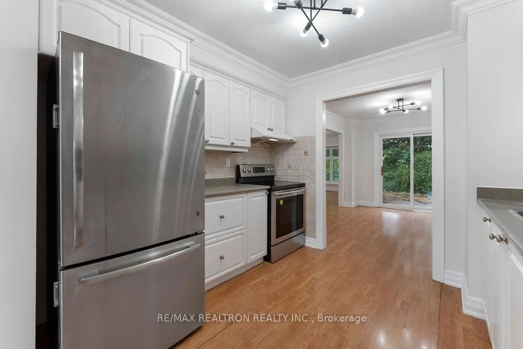 44 Hood Crescent, ON M1W 3C1