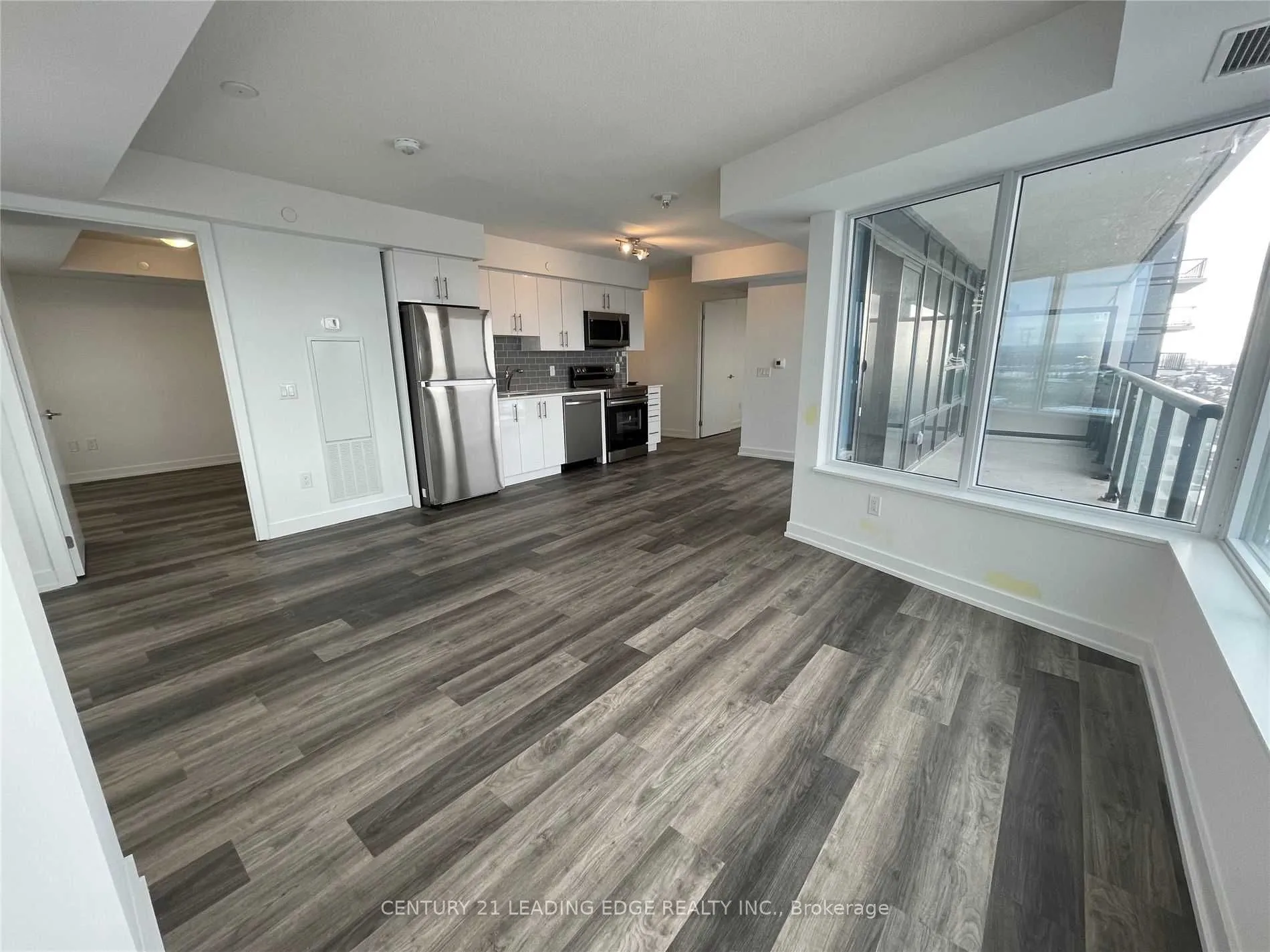 Condo Apartment interior view at 1480 Bayly Street Pickering