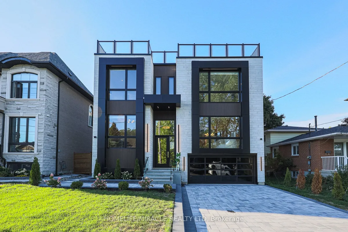 636 Annland Street, ON L1W 1B1