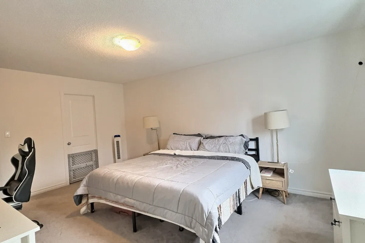 50 Murray Tabb Street, ON L1C 3K7