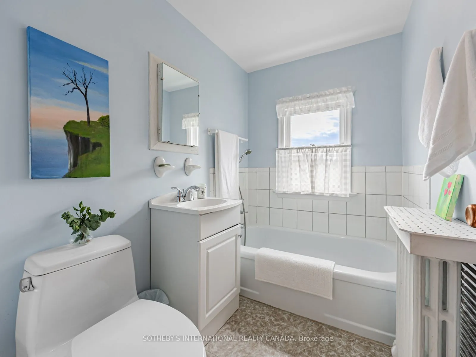 21 Tripp Crescent, ON M1P 1B4