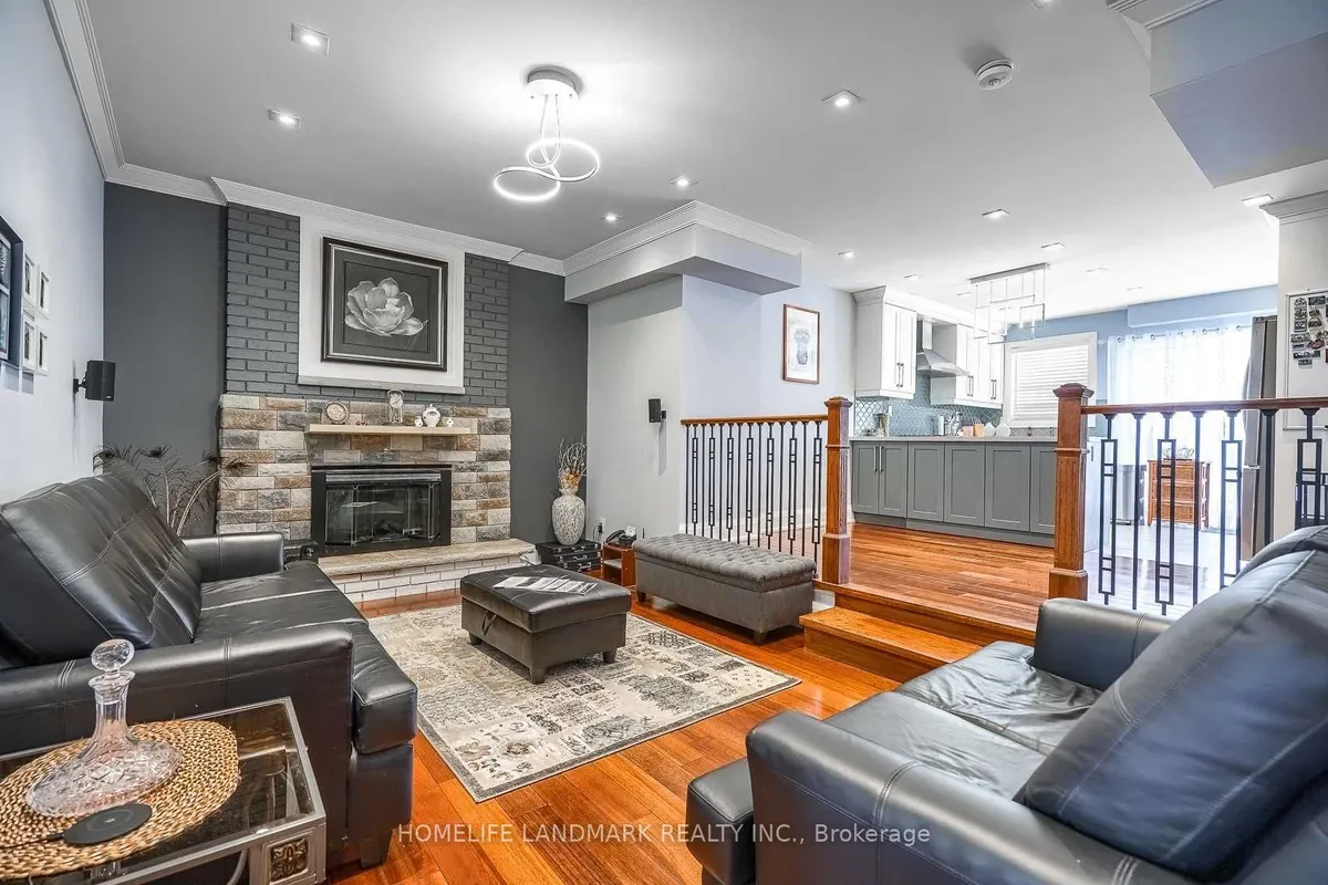 1703 Shadybrook Drive, ON L1V 3A3