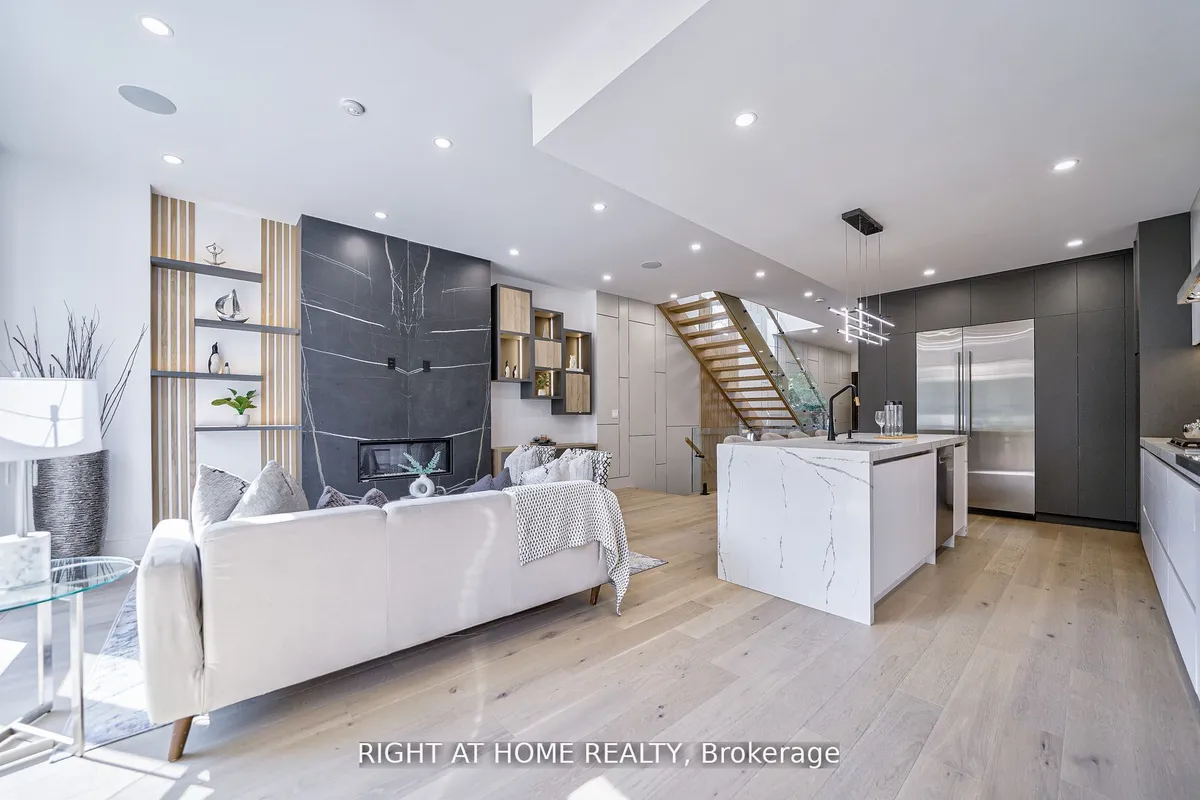 333 Woodmount Avenue, ON M4C 4A4